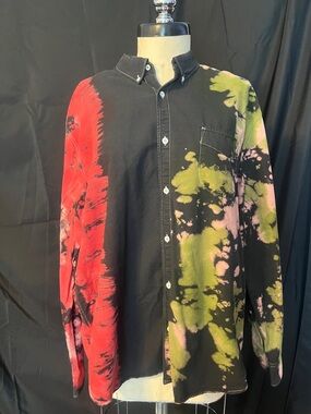 Lucky Brand Black Tie-Dye Button-Down Shirt with Red & Green Accents